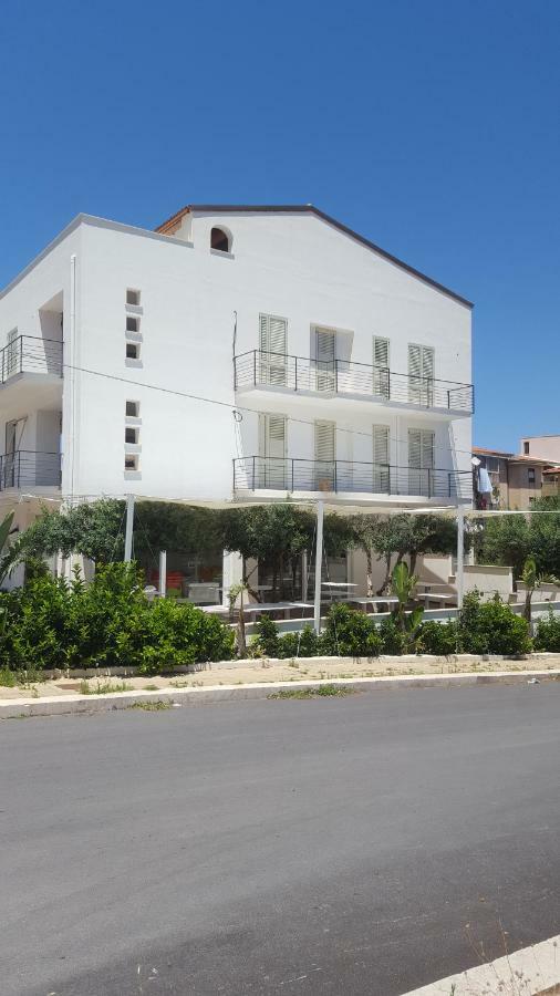 Mountains View Hotell Castellammare del Golfo Exteriör bild